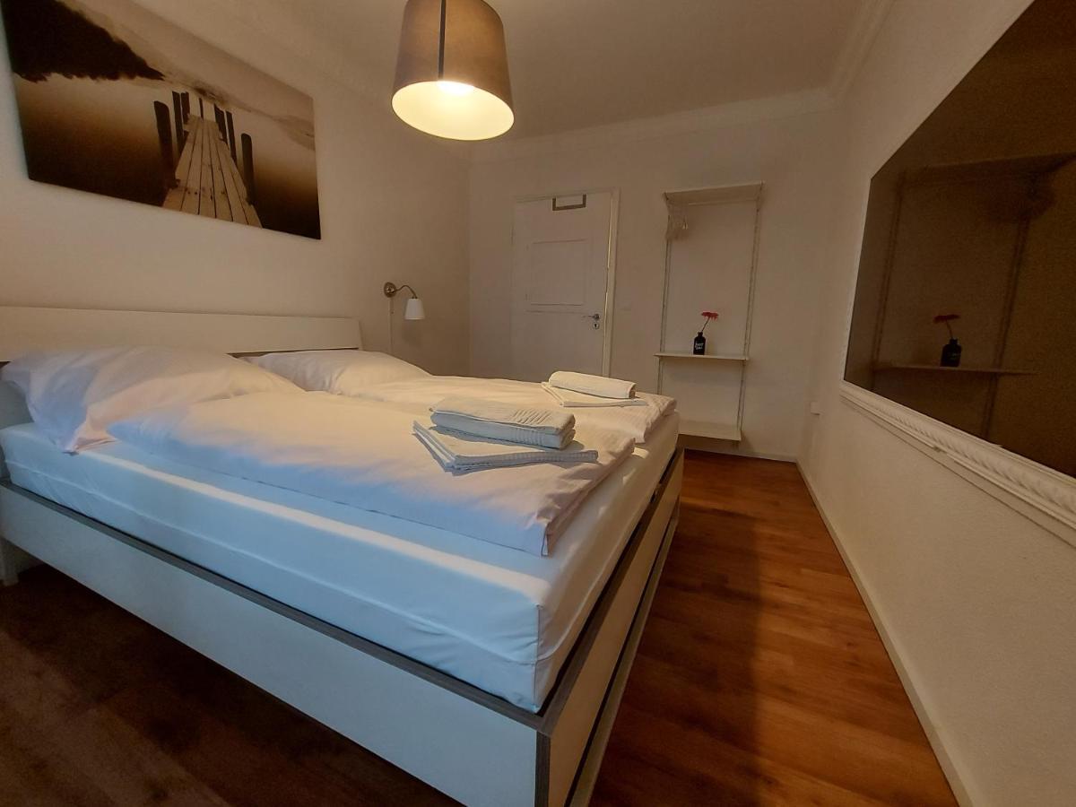 Overnight Apartment Кёльн Экстерьер фото